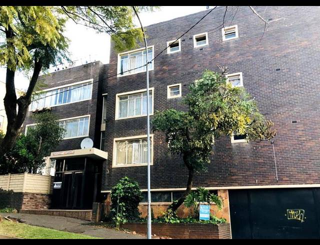 1 BEDROOM APARTMENT FOR SALE IN BELLEVUE